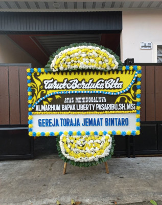 Papan Bunga Duka di Sagulung